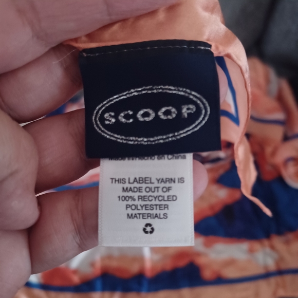 SCOOP 100% Silk scarf - Picture 2 of 3